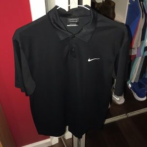 Nike polo shirt, size small perfect condition